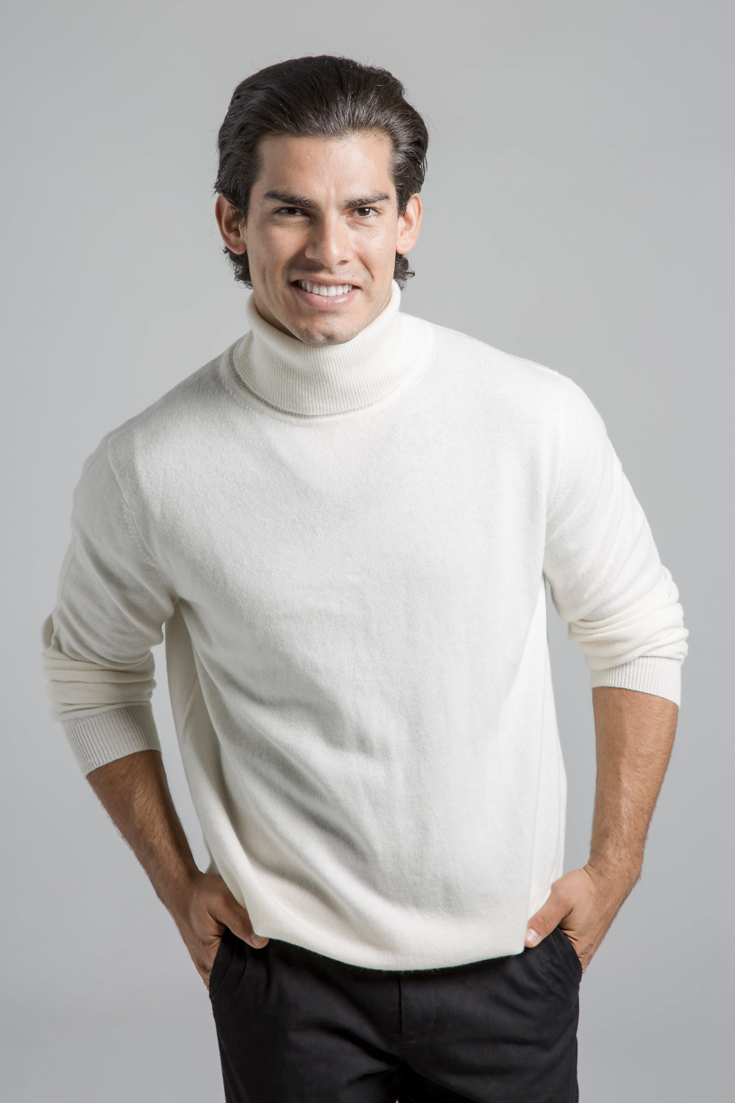 White turtleneck outlet jumper mens